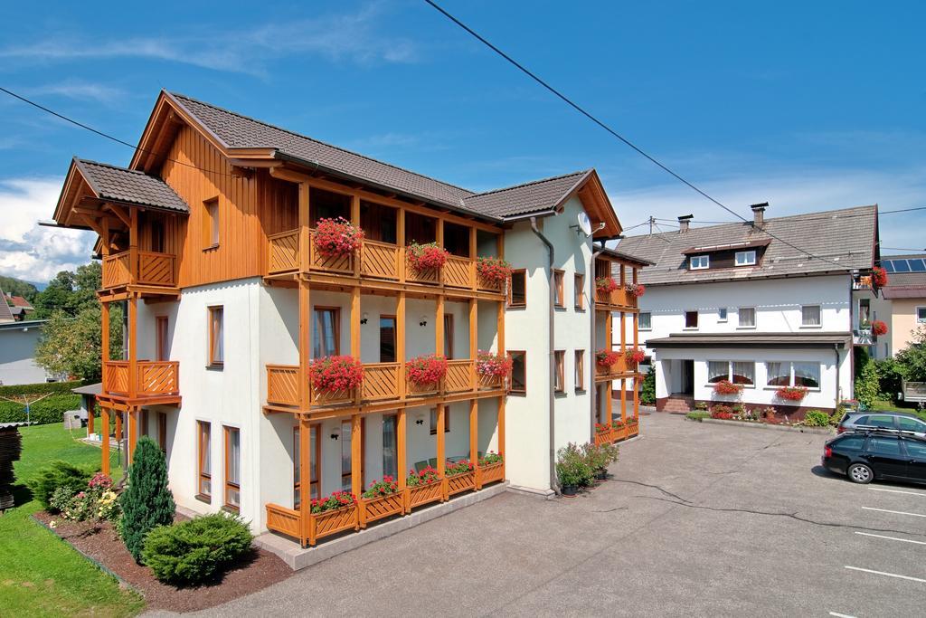 Gaestehaus Lutschounig Faak am See Bagian luar foto