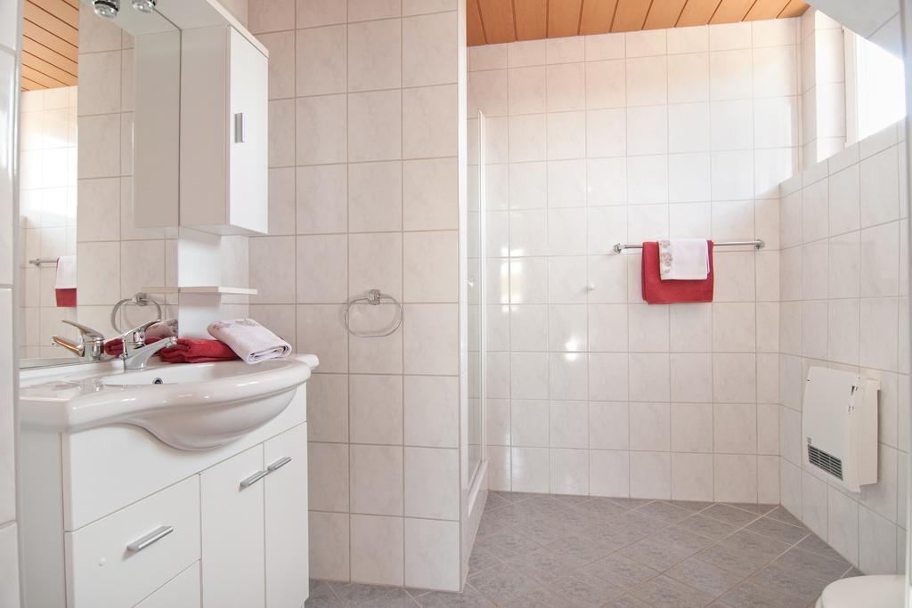 Gaestehaus Lutschounig Faak am See Bagian luar foto