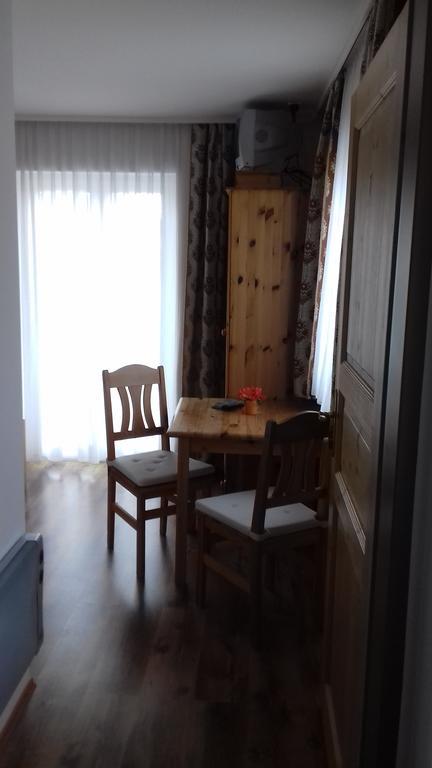 Gaestehaus Lutschounig Faak am See Bagian luar foto