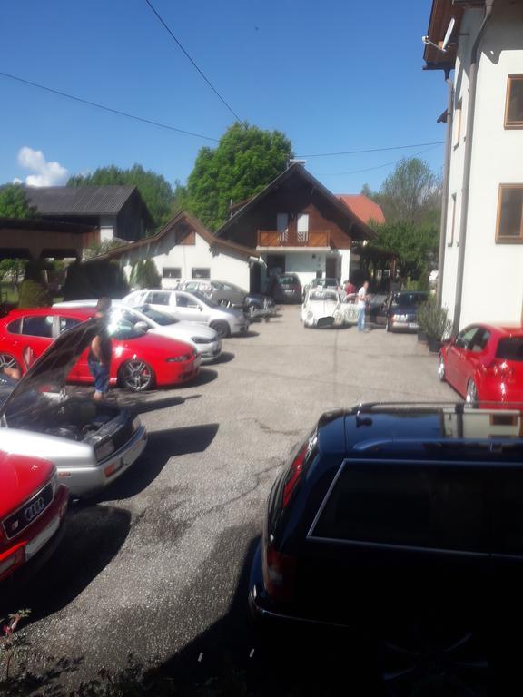 Gaestehaus Lutschounig Faak am See Bagian luar foto